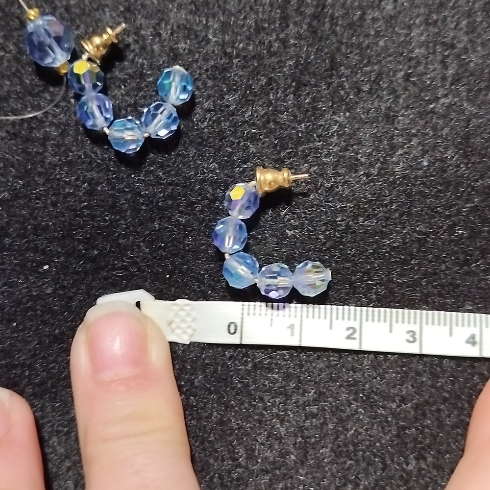 Vintage Hand crafted Light blue AB Crystals w gold floating Necklace & Earrings - Picture 8 of 11